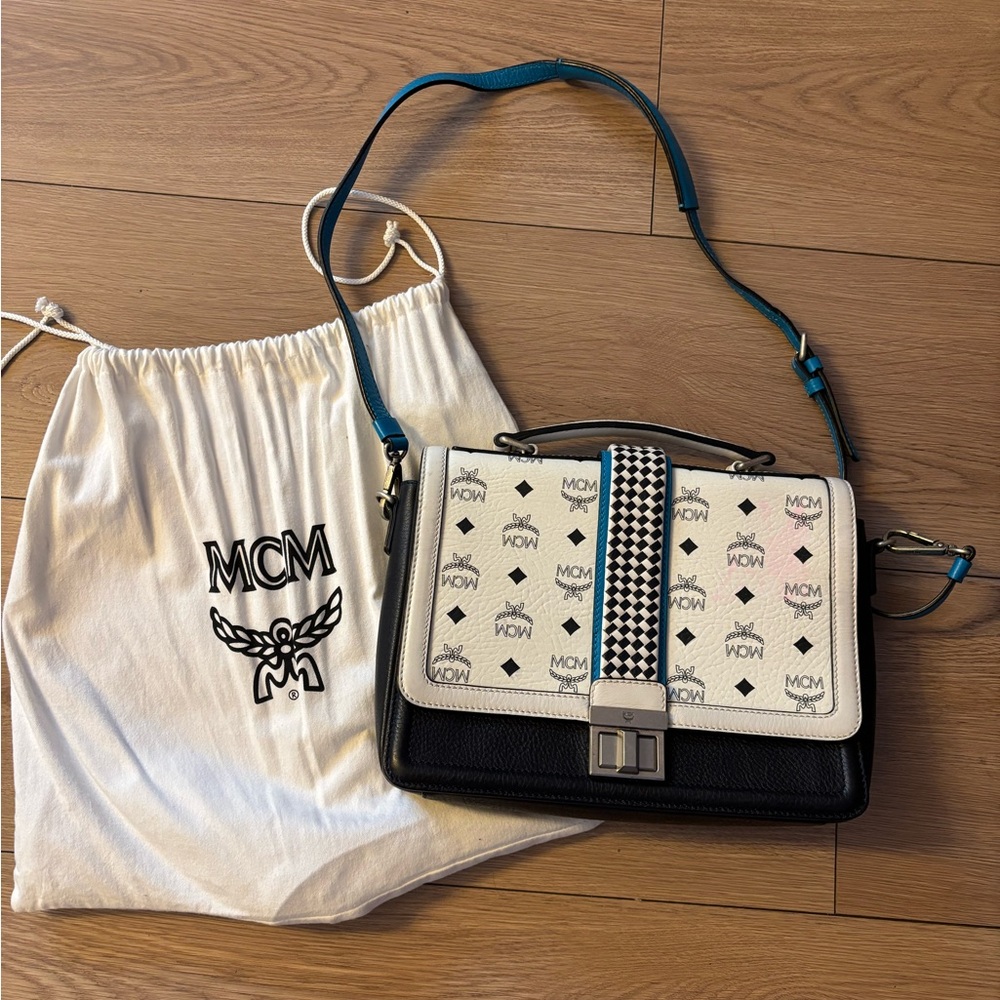 Auth. MCM Messenger/Crossbody Bag